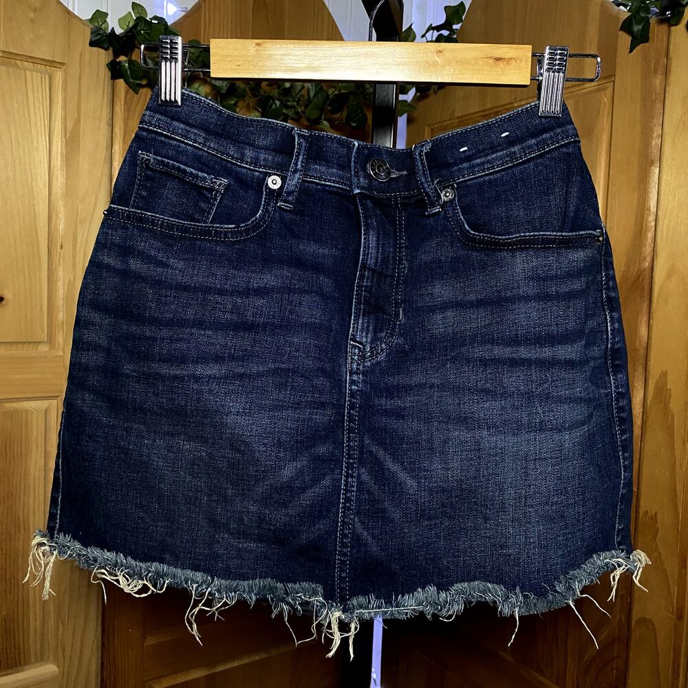 Y2K Express Darkwash Denim Raw-Hem Mid-Rise Miniskirt Preppy Normcore Minimalist